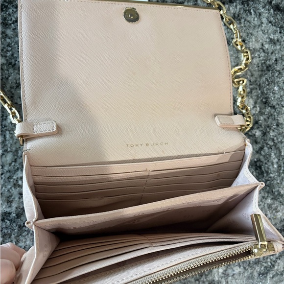 Tory Burch Blush Crossbody Bag with Gold Chain - Picture 2 of 3